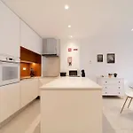 Saro By Hellovacations