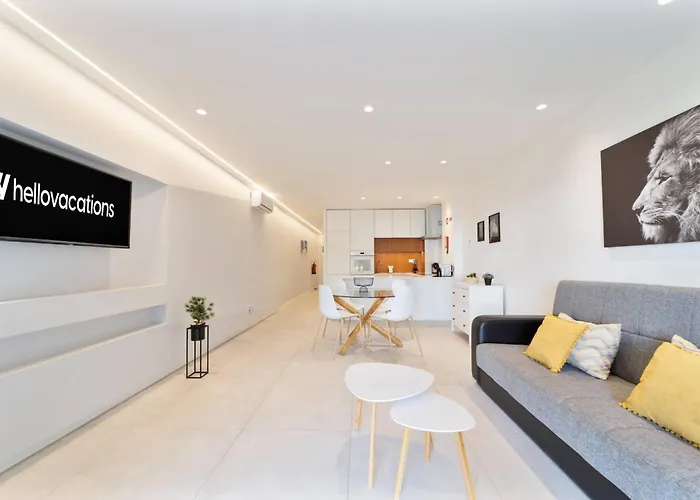 Saro By Hellovacations Appartement *